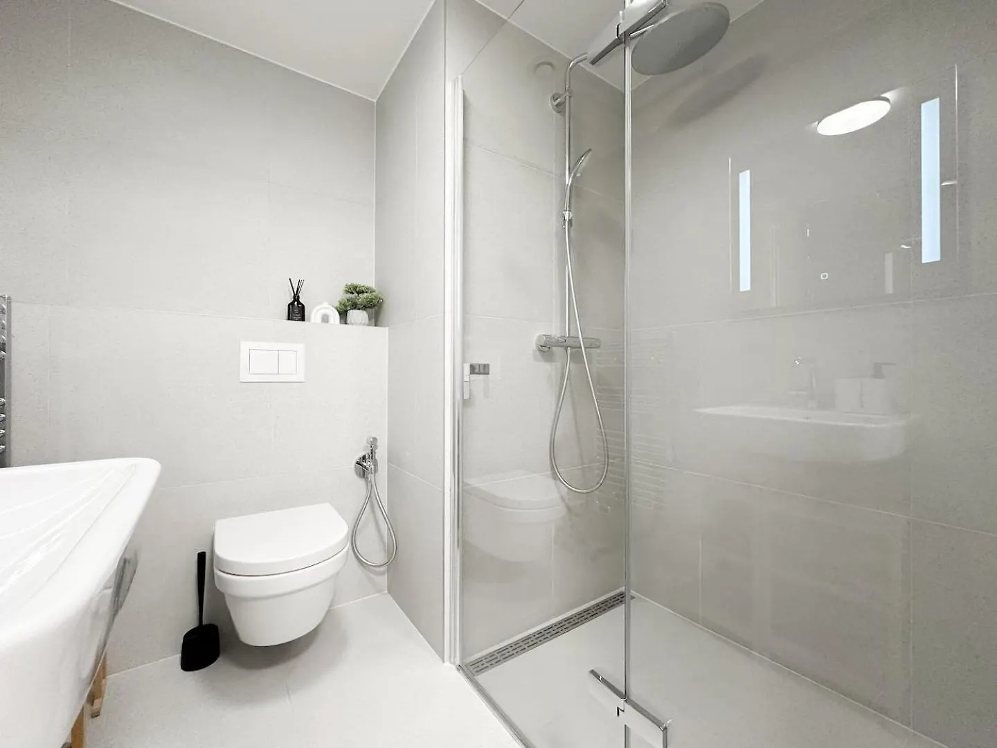 Real Living By Refa Karlin 208 Apartment Prague Czech Republic