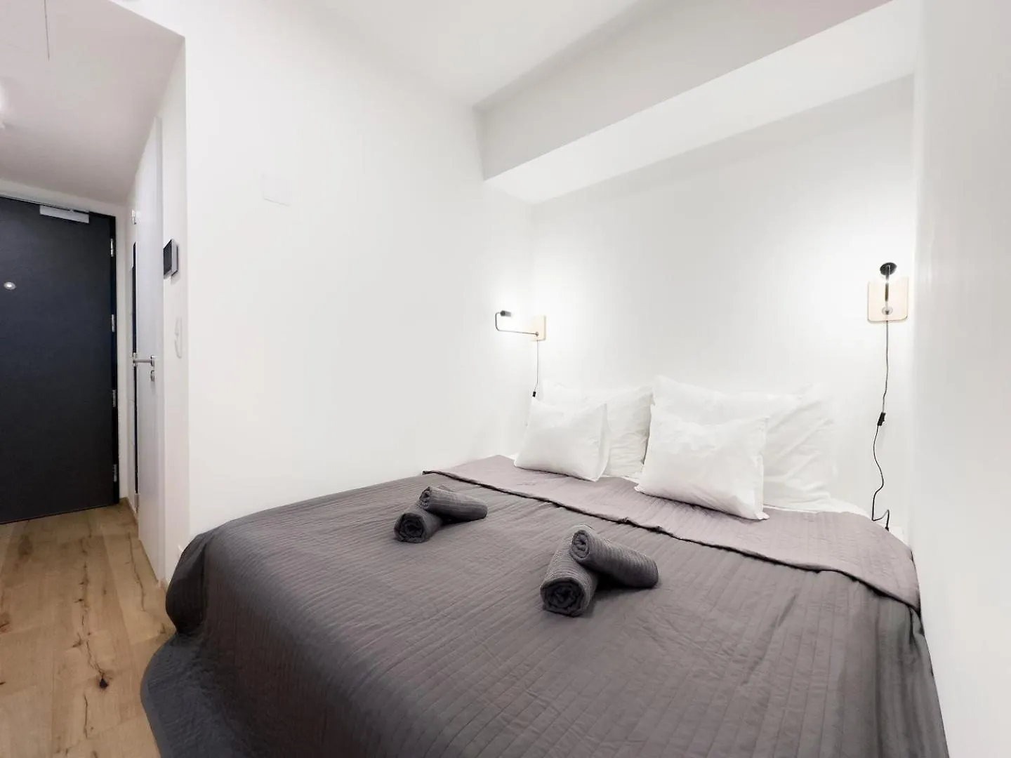 Real Living By Refa Karlin 208 Apartment Prague 0*,