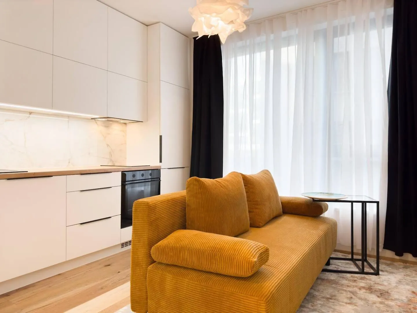 Real Living By Refa Karlin 208 location